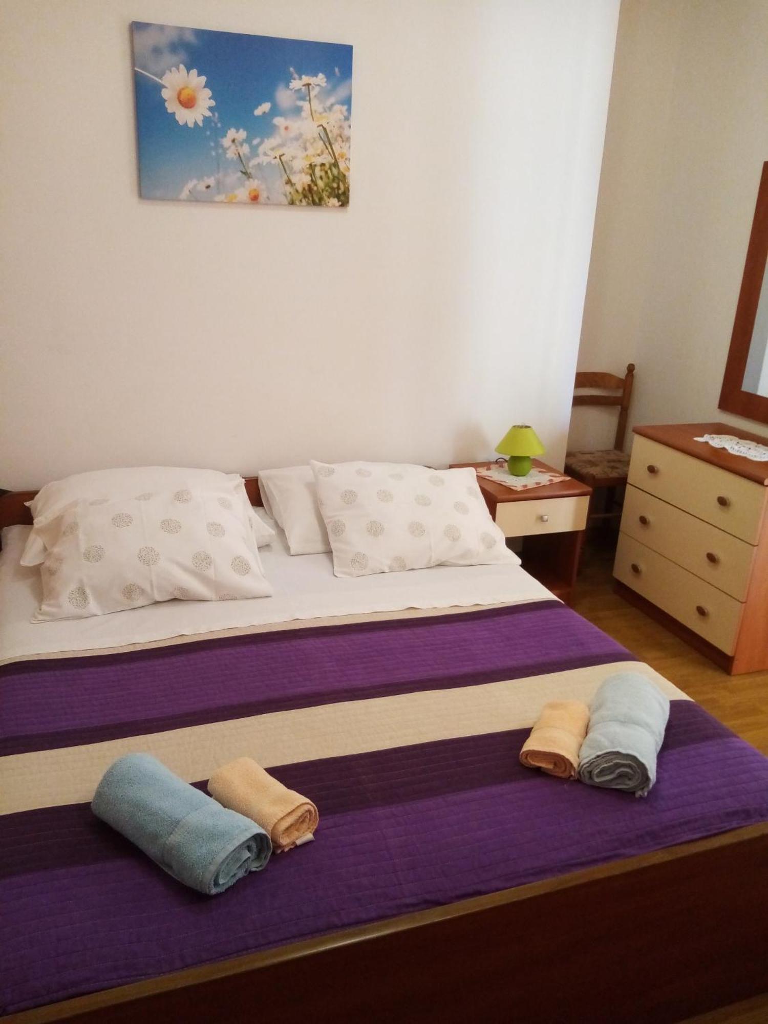 קרס Apartments Vitkovic מראה חיצוני תמונה